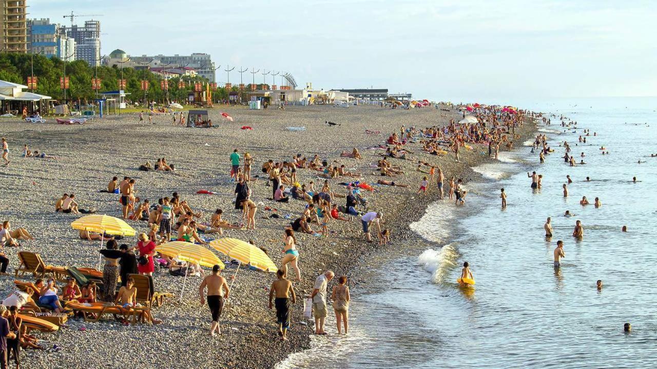 Guest House Ocean Force Batumi Kültér fotó